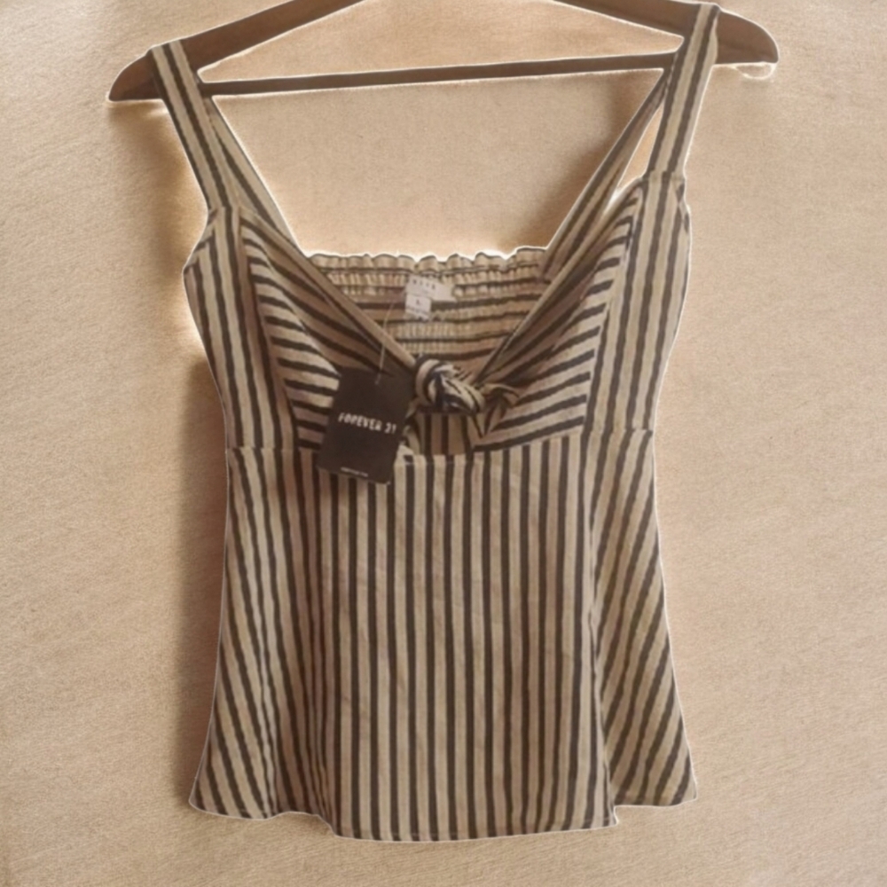 Forever 21 Y2k Black and White Striped Tank Top Strappy Low Back Elastic - Picture 2 of 9